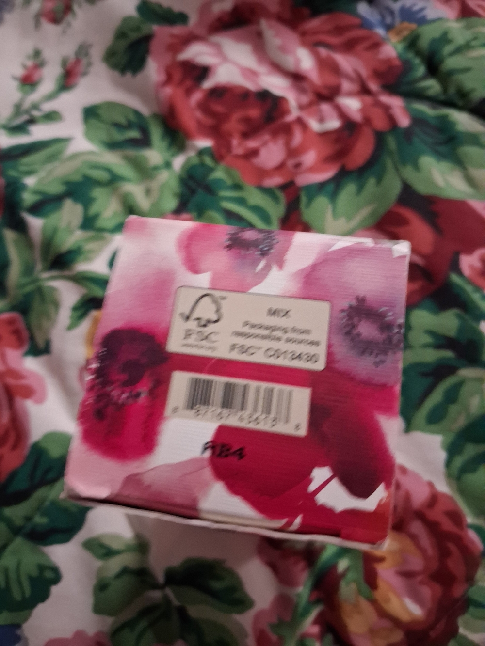 AERIN Wild Geranium Body Cream - Pink Floral Packaging - Picture 5 of 5